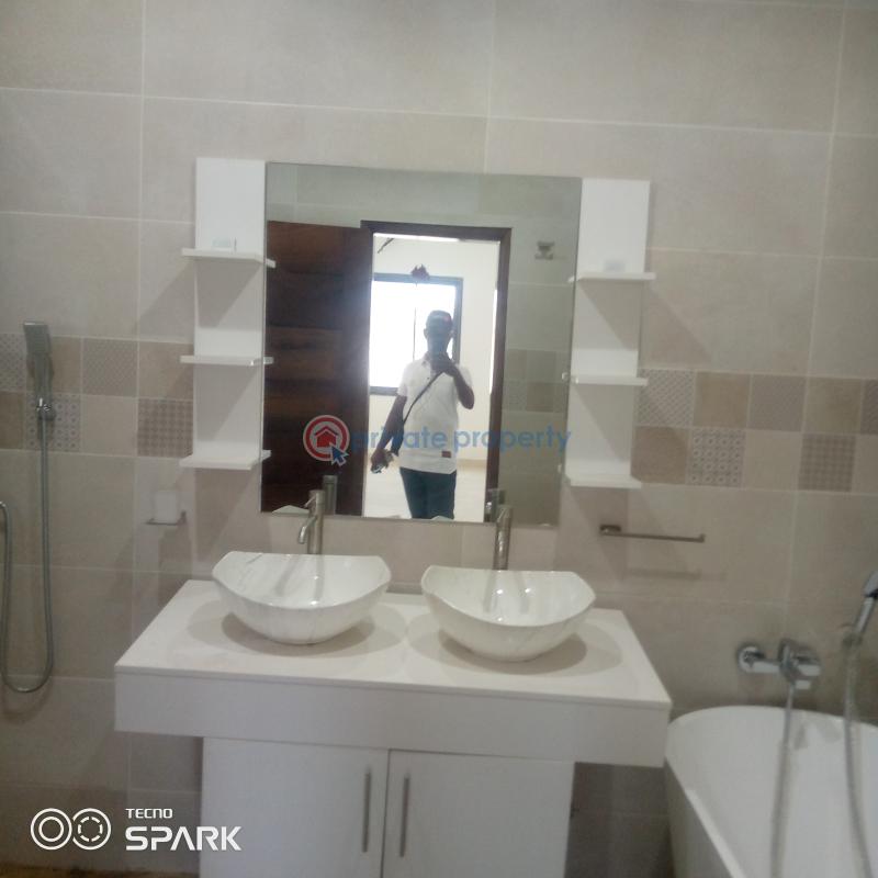 5 bedroom House For Sale Adjiringanor East Legon Accra - 6