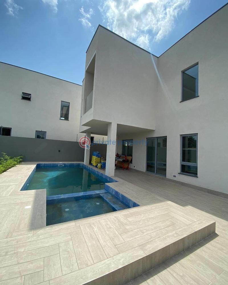 4 bedroom Townhouse For Sale East Legon Accra - 5