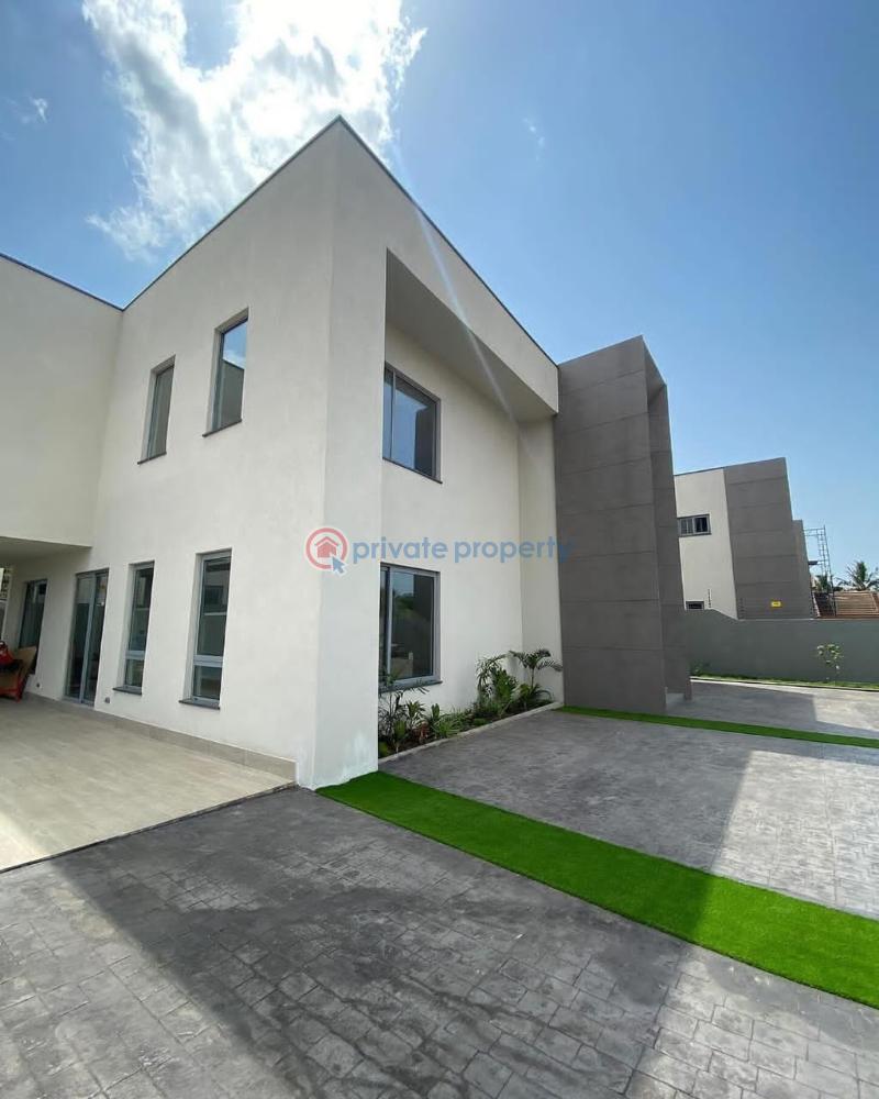 4 bedroom Townhouse For Sale East Legon Accra - 4