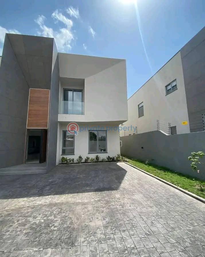4 bedroom Townhouse For Sale East Legon Accra - 6