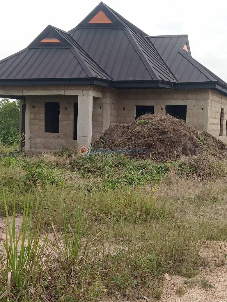 3 bedroom House For Sale Amoamo Near Anwiankwanta Bekwai Municipal Ashanti - 1