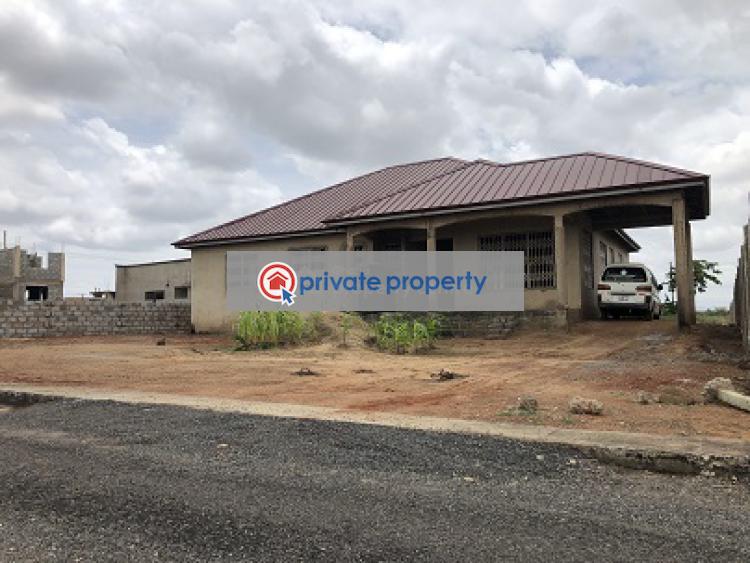 3 bedroom Detached Bungalow For Sale &nbsp;springfield Estate Community 24 Tema Accra - 5