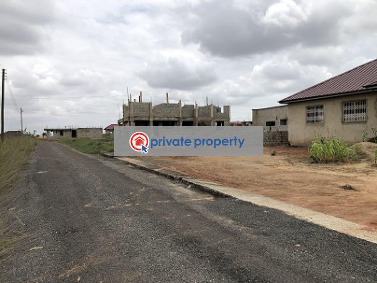 3 bedroom Detached Bungalow For Sale &nbsp;springfield Estate Community 24 Tema Accra - 14