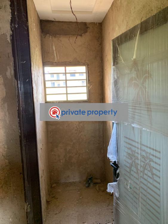 4 bedroom House For Sale &nbsp;acp Estate Kwabenya Ga East Municipal Accra - 4