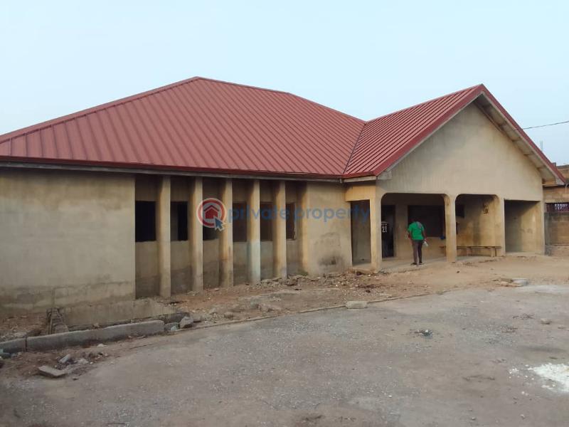 4 bedroom House For Sale Sapeiman Amasaman Ga West Municipal Accra - 4