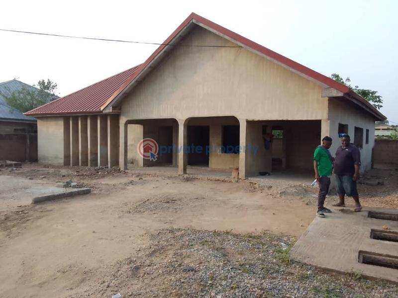 4 bedroom House For Sale Sapeiman Amasaman Ga West Municipal Accra - 0