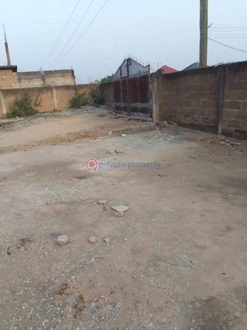 4 bedroom House For Sale Sapeiman Amasaman Ga West Municipal Accra - 5