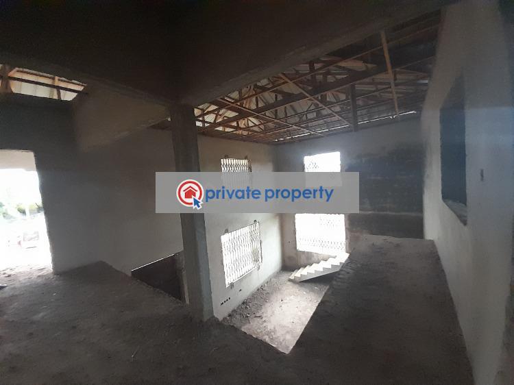 6 bedroom Detached Duplex For Sale &nbsp;toll Booth Adenta Municipal Accra - 12