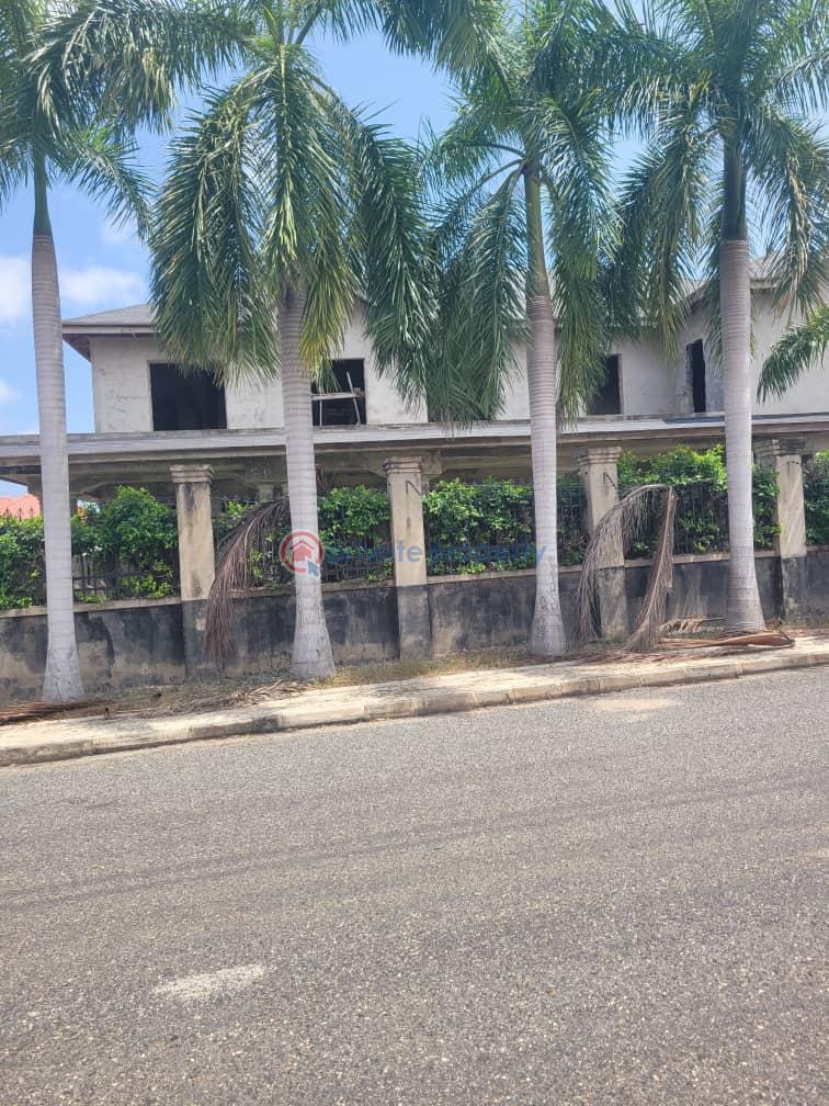 6 bedroom House For Sale Airport Hills Estate Airport Hills Airport Residential Area Accra - 2
