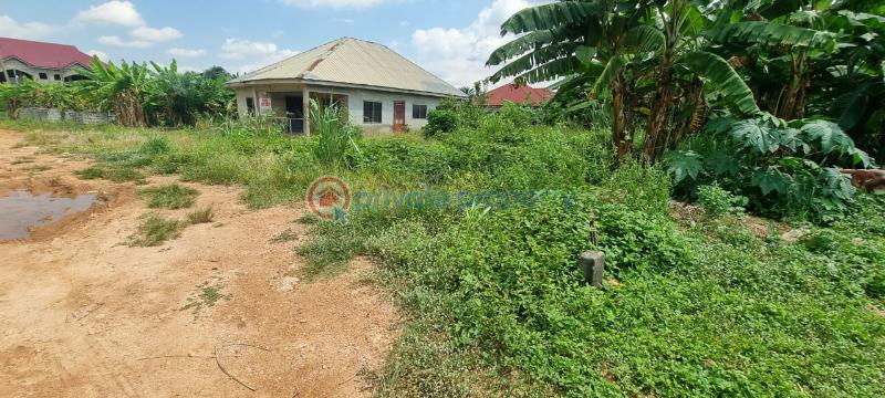 3 bedroom House For Sale Sasaabi Oyibi Accra - 1