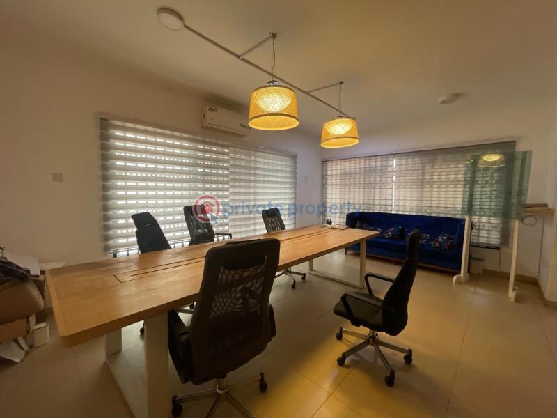 10 bedroom Office Space For Rent Airport Residential Area Accra - 7