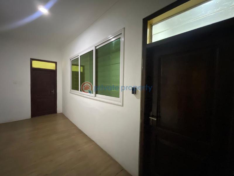 10 bedroom Office Space For Rent Airport Residential Area Accra - 5