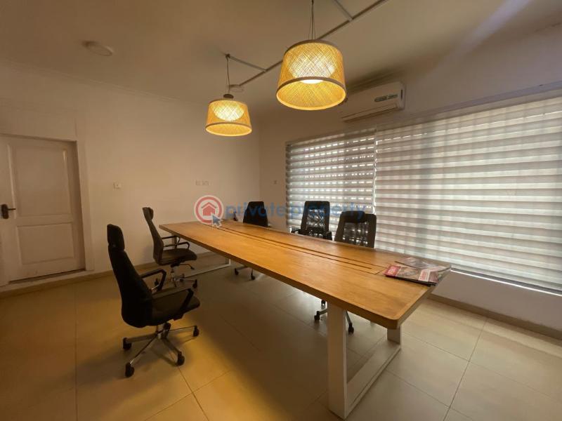 10 bedroom Office Space For Rent Airport Residential Area Accra - 6