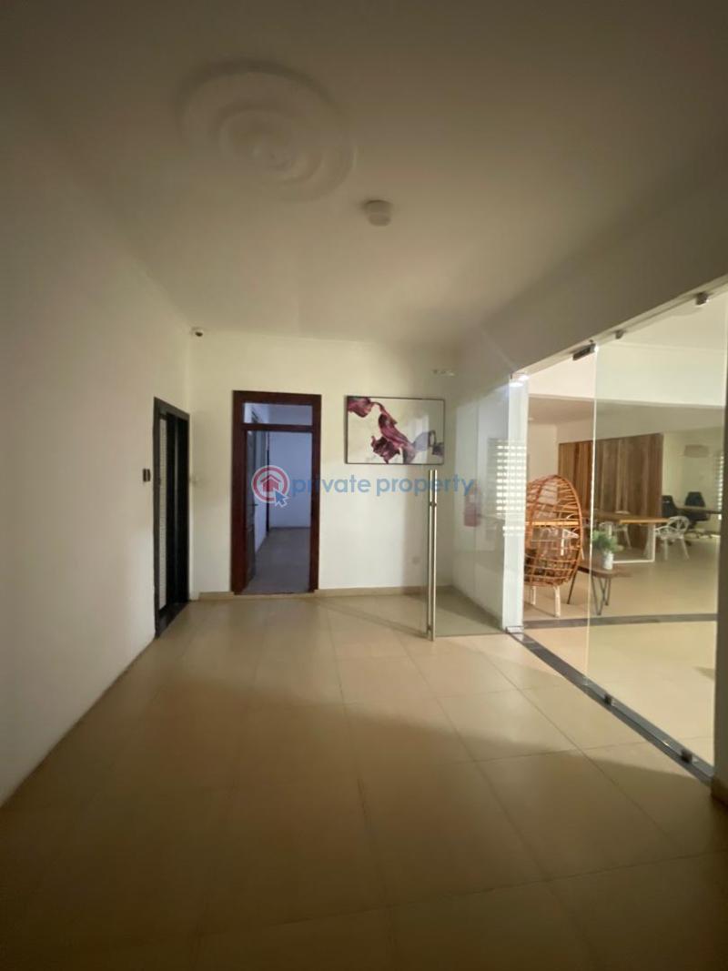 10 bedroom Office Space For Rent Airport Residential Area Accra - 2