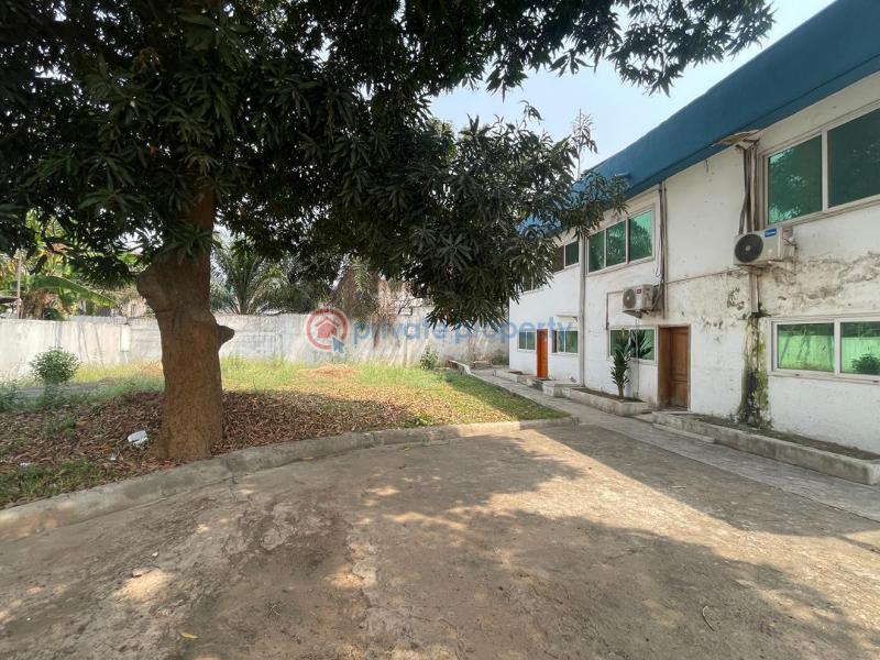 10 bedroom Office Space For Rent Airport Residential Area Accra - 0