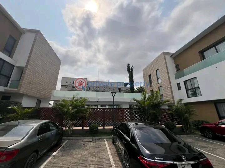 2 bedroom Apartment For Sale Cantonments Accra - 11
