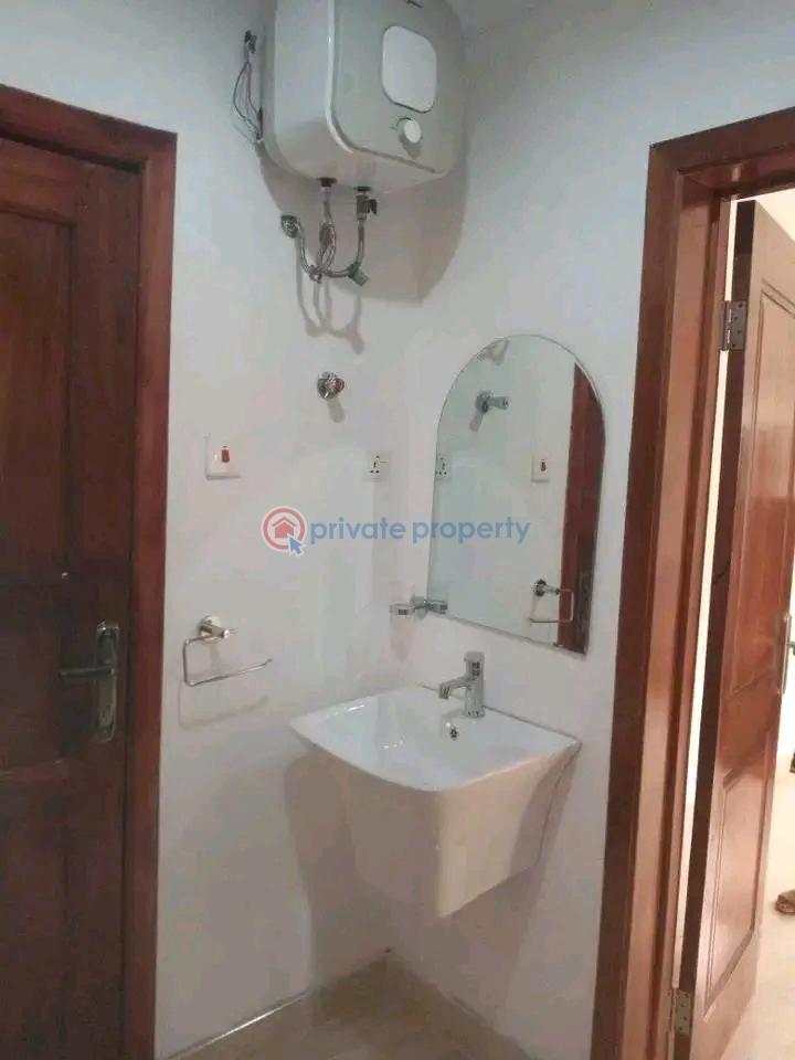 2 bedroom House For Rent Golden Gate, Regimanuel Estate Spintex Accra - 6