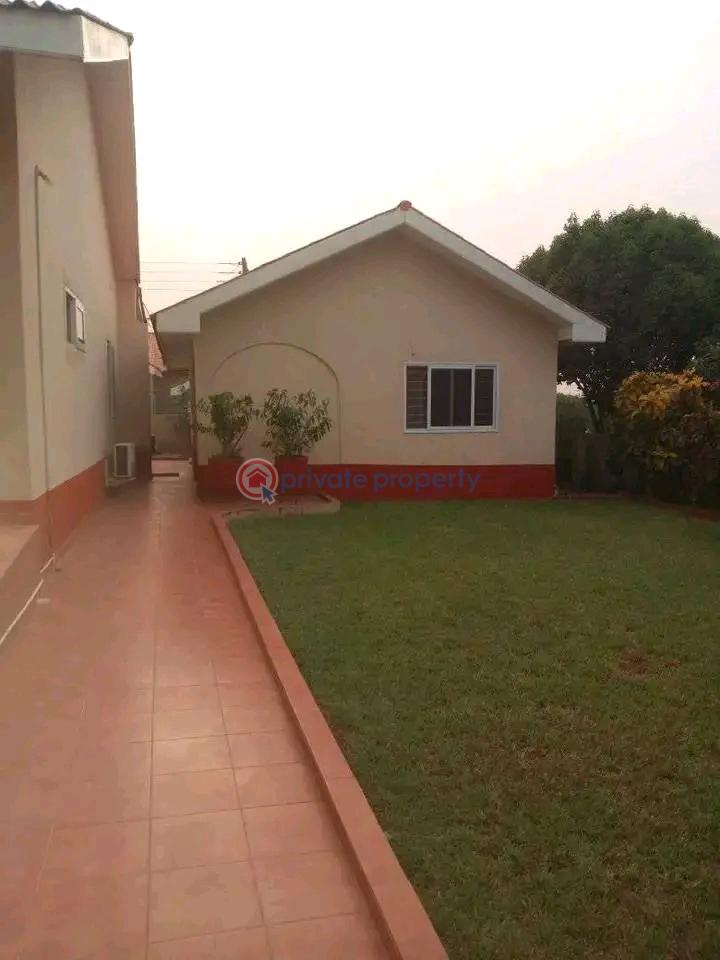 2 bedroom House For Rent Golden Gate, Regimanuel Estate Spintex Accra - 13