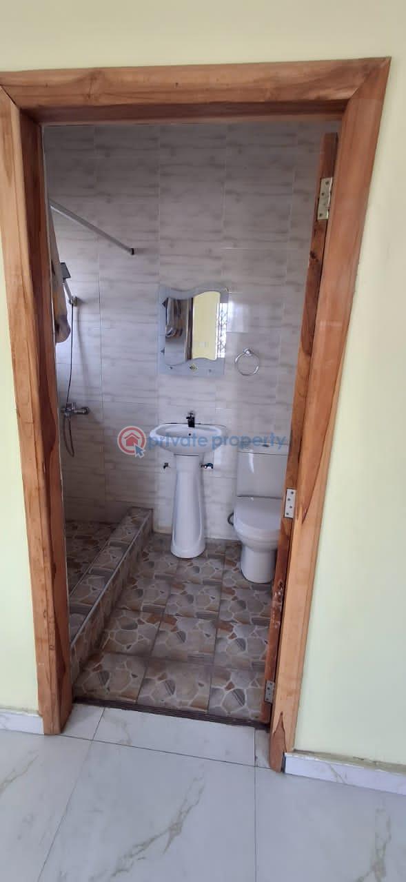 3 bedroom Apartment For Rent North Kaneshie Accra - 0