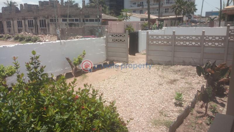 3 bedroom Commercial Property For Rent Osu Road South Labadi Accra - 3