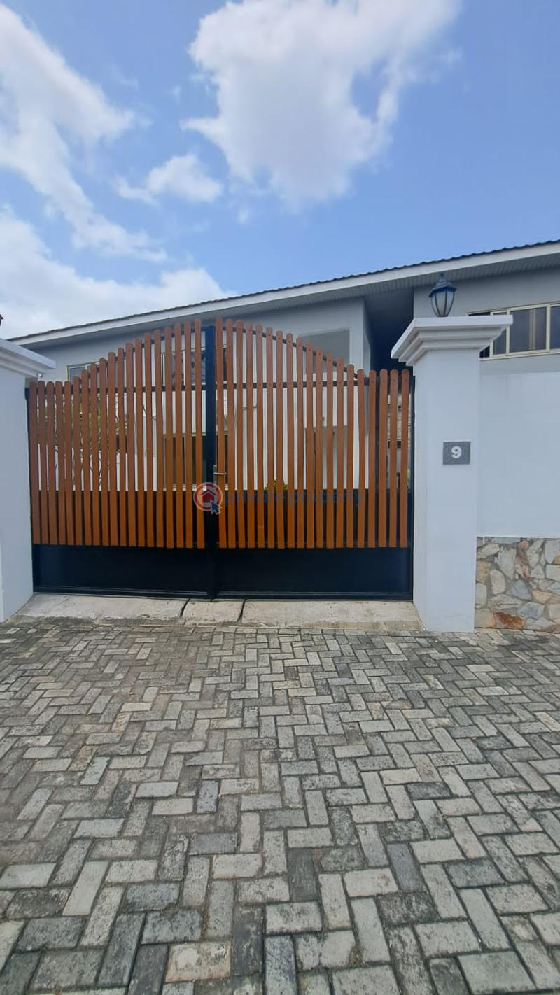 3 bedroom Townhouse For Rent Cantonments Accra - 2