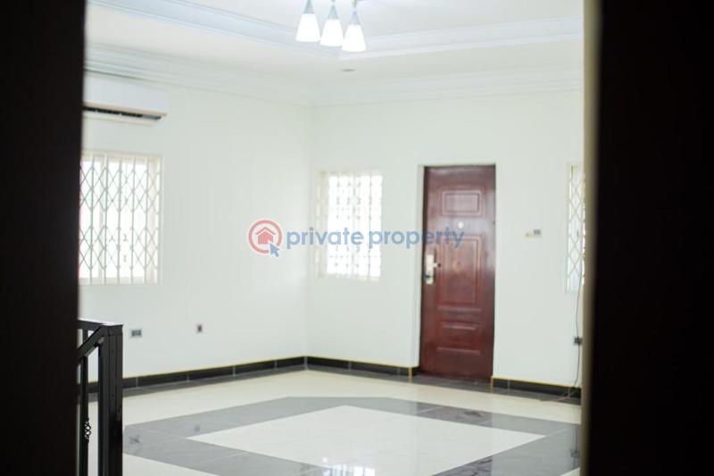 4 bedroom Townhouse For Sale Cantonments Accra - 5