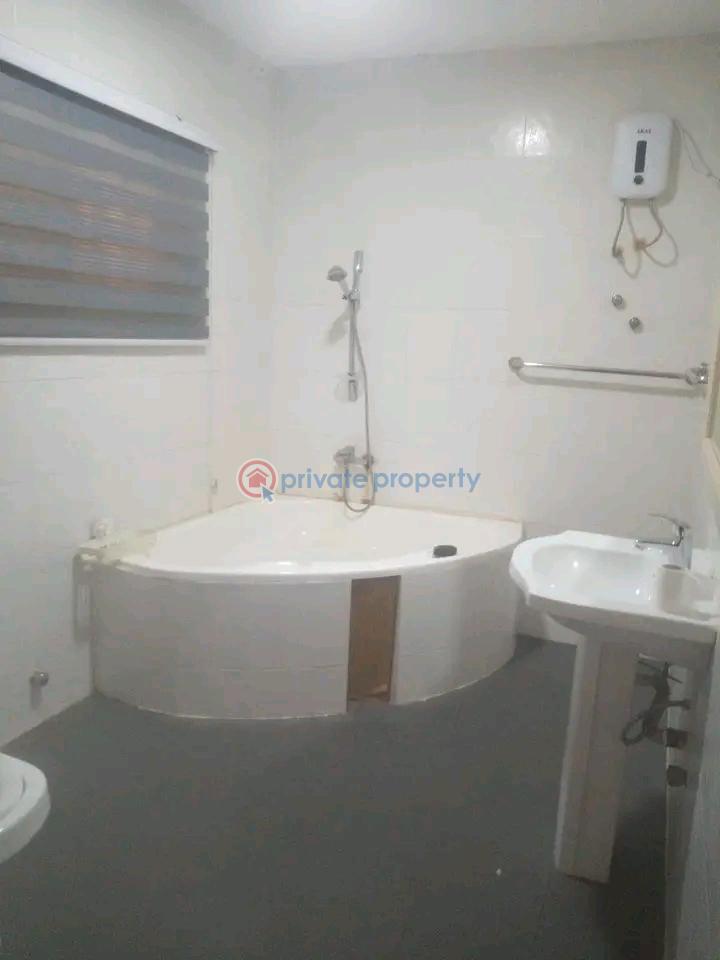 4 bedroom Office Space For Rent Baatsona Estate Spintex Accra - 1