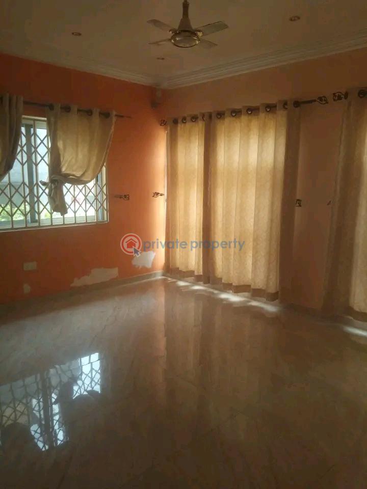 4 bedroom Office Space For Rent Baatsona Estate Spintex Accra - 4