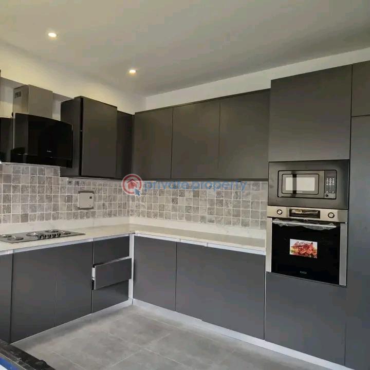 4 bedroom Townhouse For Rent Cantonments Accra - 4