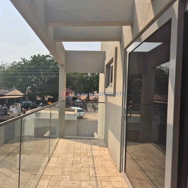4 bedroom Townhouse For Rent Cantonments Accra - 1