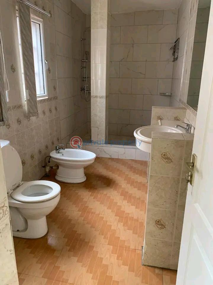5 bedroom Warehouse For Sale Close To The Italian Embassy Accra Ghana Cantonments  - 3