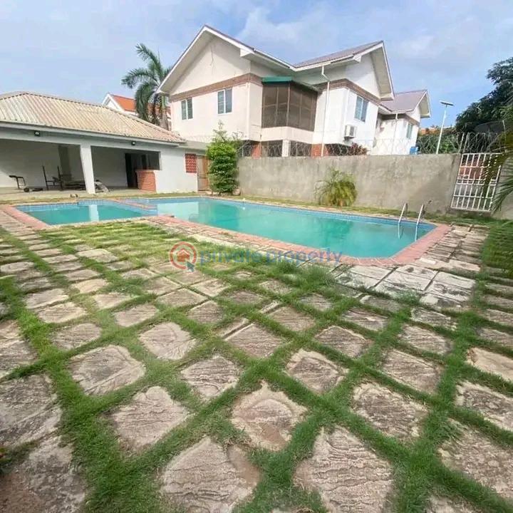 3 bedroom Townhouse For Rent Cantonments Accra - 1