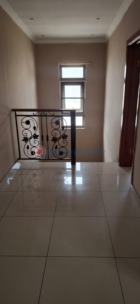 3 bedroom Apartment For Rent North Ridge Accra - 2