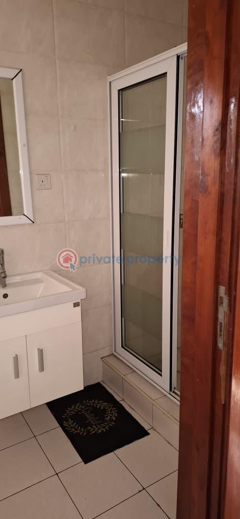 3 bedroom Apartment For Rent North Ridge Accra - 4