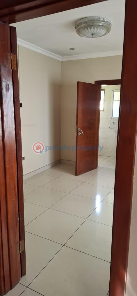 3 bedroom Apartment For Rent North Ridge Accra - 3