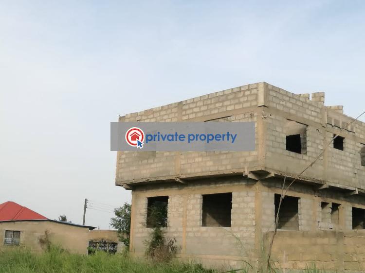 2 bedroom Detached Bungalow For Sale &nbsp;manhaen Methodist Church Ablekuma Accra Metropolitan  - 1