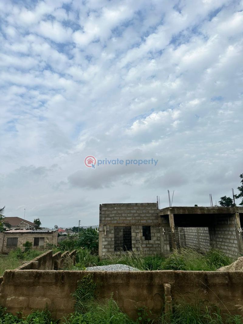 3 bedroom Detached Bungalow For Sale Broadcastle Ga South Municipal Accra - 2