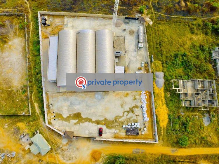 Warehouse For Sale &nbsp;oyibi Opposite The Police Station Oyibi Accra - 3