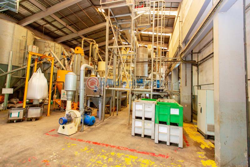 Warehouse For Sale Industrial Area Tema Accra - 6