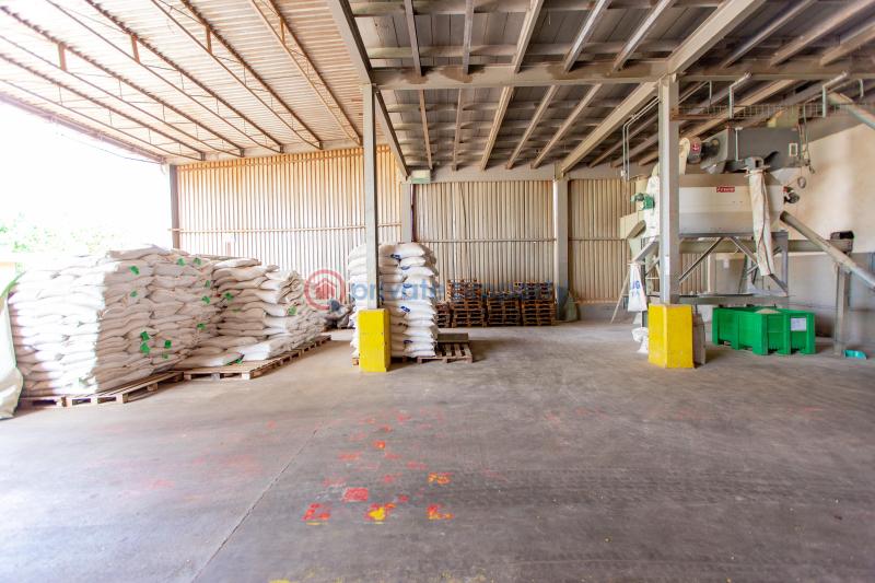Warehouse For Sale Industrial Area Tema Accra - 11