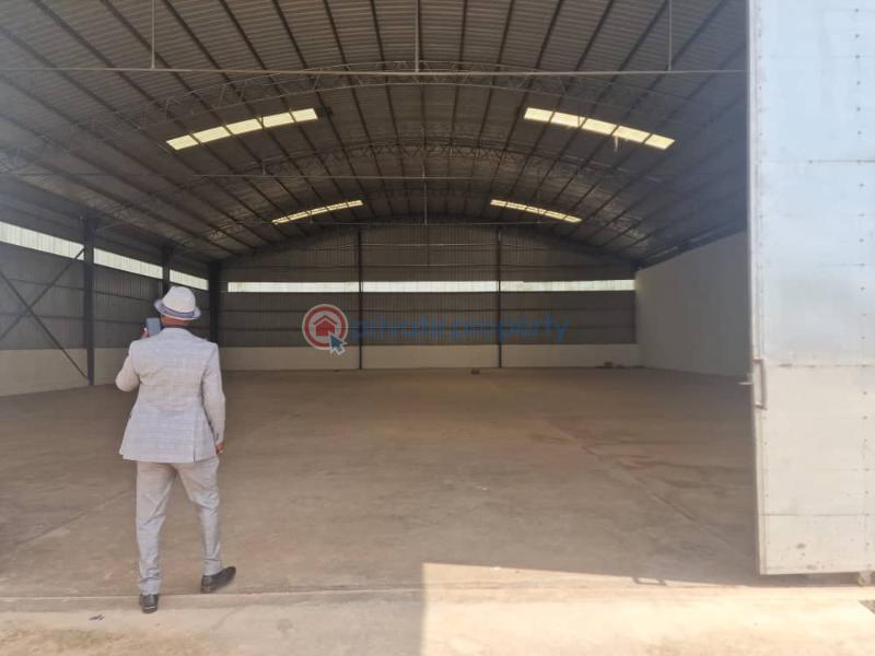 Warehouse For Sale Coka Cola Roundabout Spintex Accra - 0