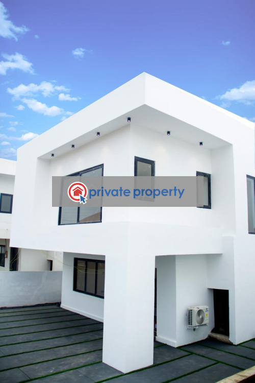 4 bedroom House For Sale &nbsp;community 17 Spintex Accra - 1
