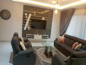 2 bedroom Apartment For Rent East Legon Shiashie Accra New Town 