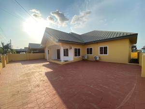 3 bedroom Apartment For Rent Hfc comm 25 Tema Accra