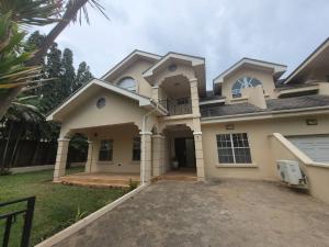 4 bedroom House For Sale Abelemkpe Accra