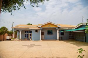 5 bedroom House For Sale comm 25 Tema Accra