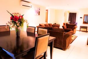 5 bedroom Townhouse For Rent Cantonments Accra