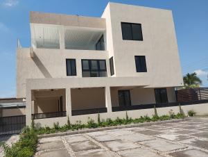 5 bedroom House For Sale Dzorwulu Accra