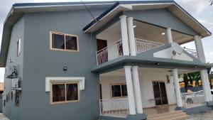 6 bedroom House For Sale Pillar 2,ohene Down. Pillar 2 Ga East Municipal Accra