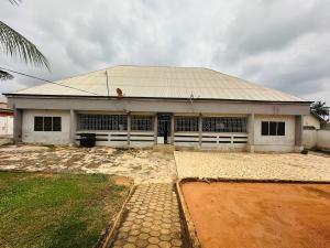 6 bedroom House For Sale Gyinyase Kumasi Metropolitan Ashanti
